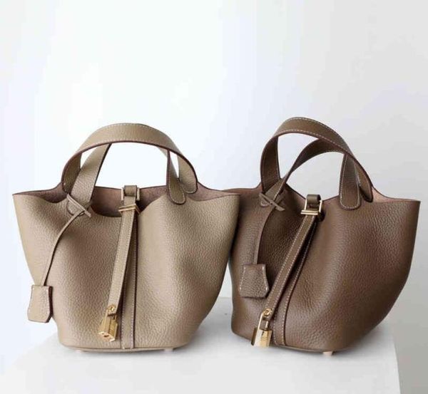 brand h handbags layer cowhide vegetable basket women039s leather bucket hand 2022 new litchi pattern carrying mother0394958871
brand h handbags layer cowhide vegetable basket women039s leather bucket hand 2022 new litchi pattern carrying mother0394958871