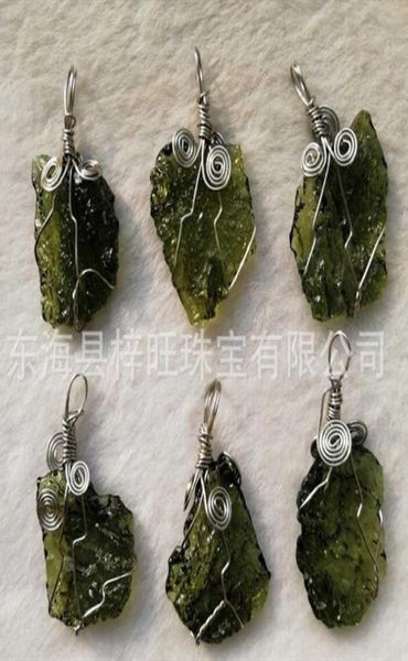 a natural moldavite green aerolites crystal stone pendant energy apotropaic4g6g lot rope unique necklace1048164, Black
a natural moldavite green aerolites crystal stone pendant energy apotropaic4g6g lot rope unique necklace1048164, Black