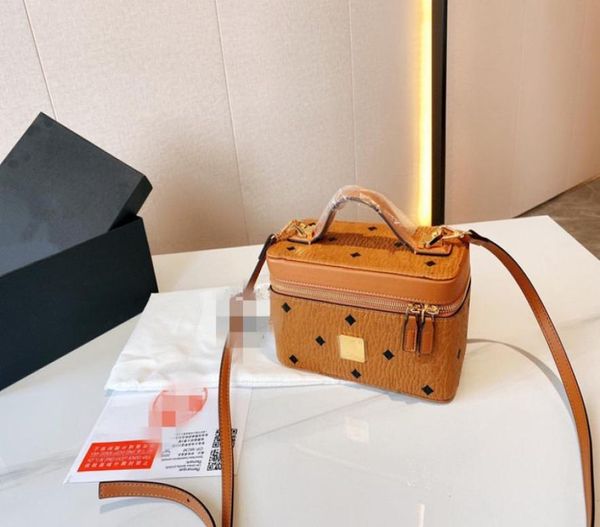 mini soft trunk designer designer clutch box original handbags evening bags leather purse fashion box brick messenger shoulder bag1909748, Red;black
mini soft trunk designer designer clutch box original handbags evening bags leather purse fashion box brick messenger shoulder bag1909748, Red;black
