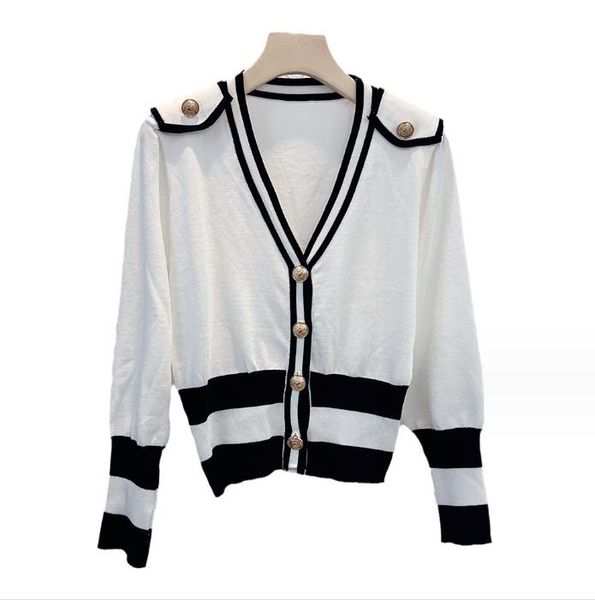 828 2023 autumn brand same style sweater long sleeve v neck cardigan black white fashion womens clothes womens yuecheng, White;black
828 2023 autumn brand same style sweater long sleeve v neck cardigan black white fashion womens clothes womens yuecheng, White;black