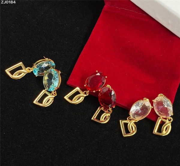 shiny transparent diamond earrings charm letters designer eardrops women clear crystal ear studs dangler with box2733694, Golden
shiny transparent diamond earrings charm letters designer eardrops women clear crystal ear studs dangler with box2733694, Golden