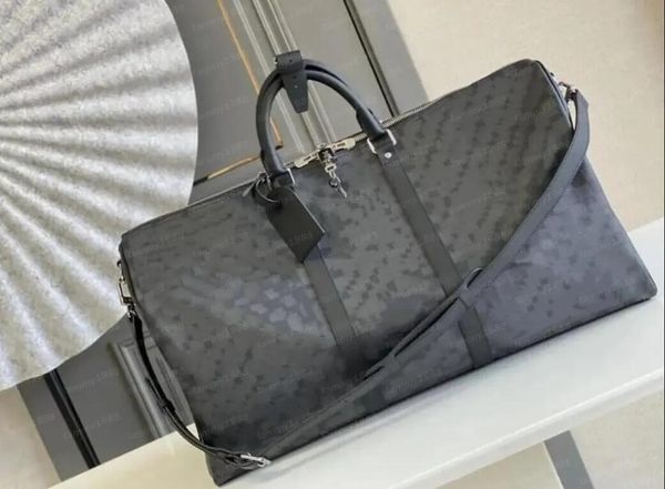 10a classic designers fashion duffel bags luxury men female travel bags leather handbag large capacity holdall carry on luggage overnight we
10a classic designers fashion duffel bags luxury men female travel bags leather handbag large capacity holdall carry on luggage overnight we