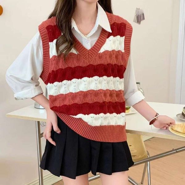 korean version of v neck vests sleeveless simple and versatile retro pullover sweater womens clothing autumn loose, Black;white
korean version of v neck vests sleeveless simple and versatile retro pullover sweater womens clothing autumn loose, Black;white