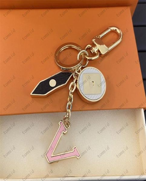 luxury fashion designer key buckle car keychain handmade gold keychains lovers men womens bag pendant brand designer keyrings for 9495664, Silver
luxury fashion designer key buckle car keychain handmade gold keychains lovers men womens bag pendant brand designer keyrings for 9495664, Silver