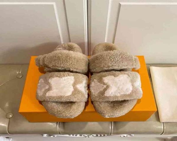 wool slippers 2022 brand l drag female a double buckle with wool one outside wear4785707, Black
wool slippers 2022 brand l drag female a double buckle with wool one outside wear4785707, Black