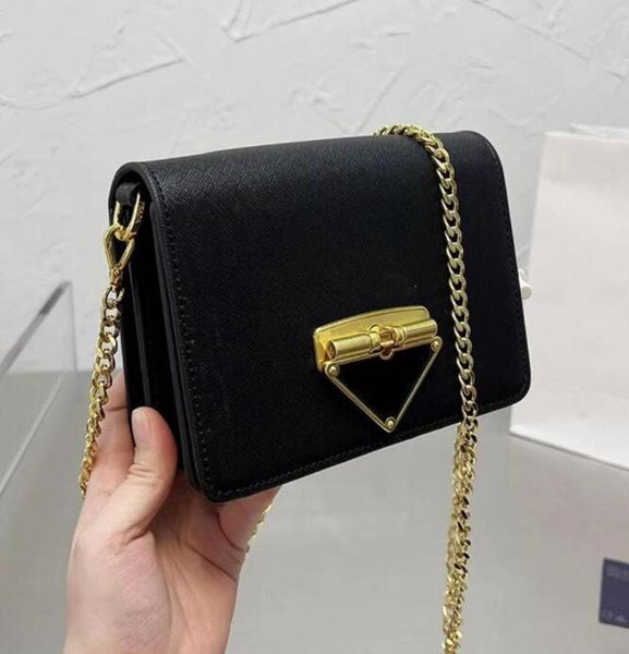 classic designer triangle mini crossbody bag triangular flap handbags woman fashion genuine leather shoulder handbag luxurys desig4368513, Red;black
classic designer triangle mini crossbody bag triangular flap handbags woman fashion genuine leather shoulder handbag luxurys desig4368513, Red;black