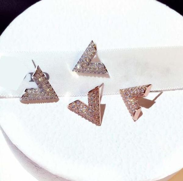 full crystal zirconia cz stud earrings fashion v letter triangle cute shining diamond earring jewelry gift2090133, Golden;silver
full crystal zirconia cz stud earrings fashion v letter triangle cute shining diamond earring jewelry gift2090133, Golden;silver
