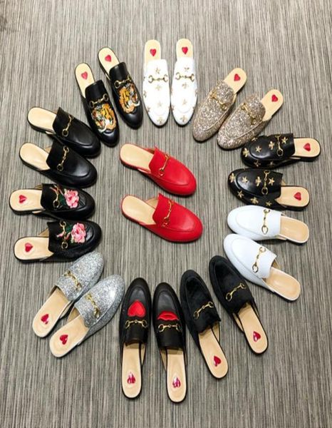 designer women summer princetown lace velvet slippers mules loafers genuine leather flats with buckle bees snake pattern with box2451652, Black
designer women summer princetown lace velvet slippers mules loafers genuine leather flats with buckle bees snake pattern with box2451652, Black