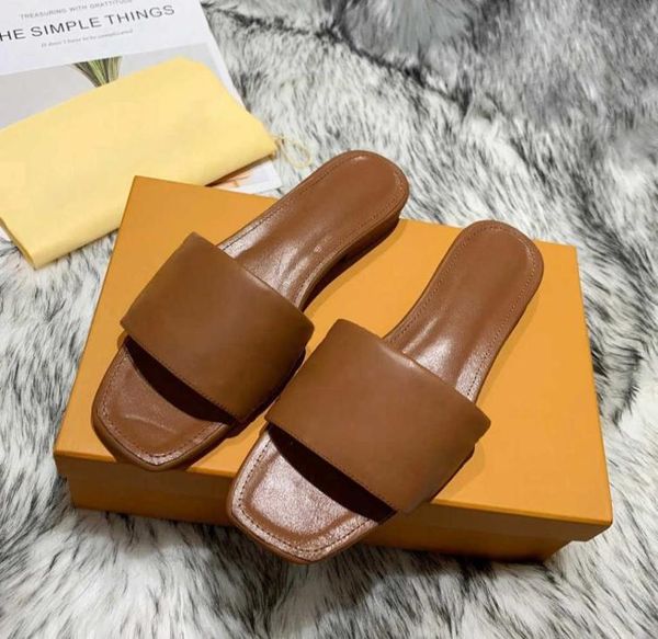 sport market 21ss revival flat mules slipper men women slides sandals designer shoes black pink orange blue waterfront white l8530532
sport market 21ss revival flat mules slipper men women slides sandals designer shoes black pink orange blue waterfront white l8530532