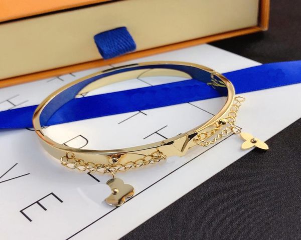 designer bangles bangle luxury charm bracelets women pendant letter jewelry 18k gold plated stainless steel wristband cuff fashion1869296, Black
designer bangles bangle luxury charm bracelets women pendant letter jewelry 18k gold plated stainless steel wristband cuff fashion1869296, Black