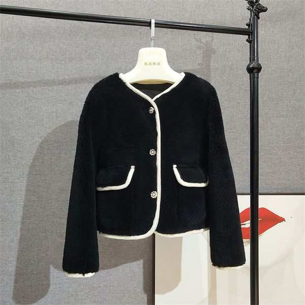womens fur faux real wool short coats female girl sheep shearling warm elegant jacket overcoat jt3125 230904, Black
womens fur faux real wool short coats female girl sheep shearling warm elegant jacket overcoat jt3125 230904, Black