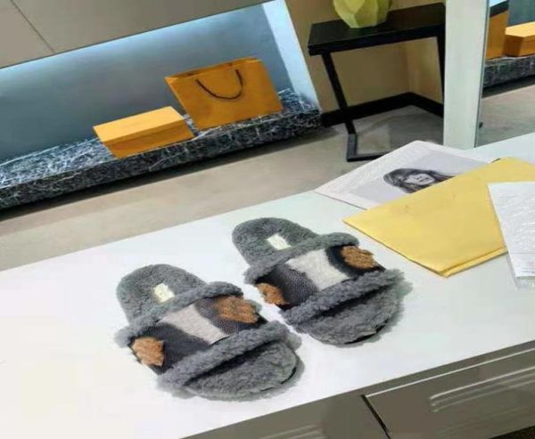 2021 autumn and winter new fur slippers temperament female winter lovers home casual slippers cowhide fabric highend quality 3647220148, Black
2021 autumn and winter new fur slippers temperament female winter lovers home casual slippers cowhide fabric highend quality 3647220148, Black