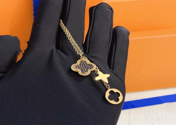 love necklaces pendant rose gold silver color necklace for women collar costume jewelry with original box bracelet4837403
love necklaces pendant rose gold silver color necklace for women collar costume jewelry with original box bracelet4837403