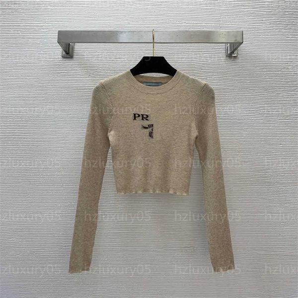 knitted sweater designer sweaters womens designer autumn thin comfortable slim fit long sleeve round neck knit pullover daily casual women c, White;black 
knitted sweater designer sweaters womens designer autumn thin comfortable slim fit long sleeve round neck knit pullover daily casual women c, White;black