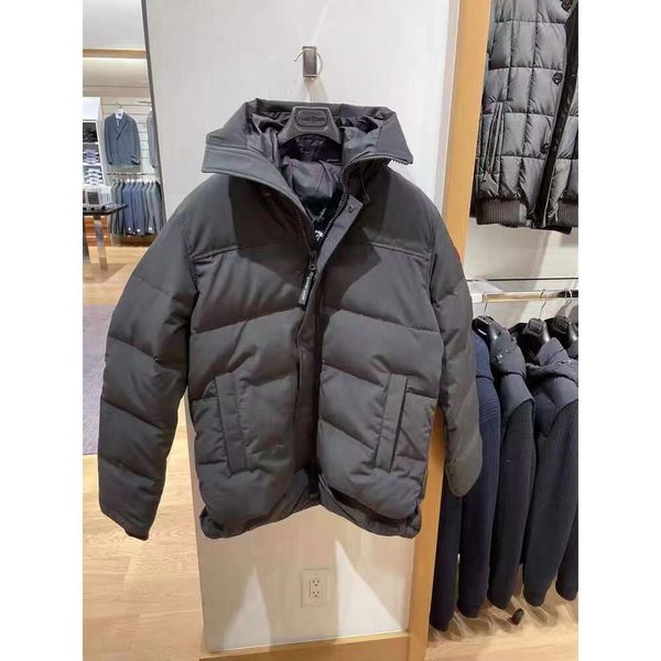 2023 canadian brand designer mens down parkas jackets homme jassen outdoor winter parka big fur hooded outerwear chaquetas puffer hooded man, Black
2023 canadian brand designer mens down parkas jackets homme jassen outdoor winter parka big fur hooded outerwear chaquetas puffer hooded man, Black