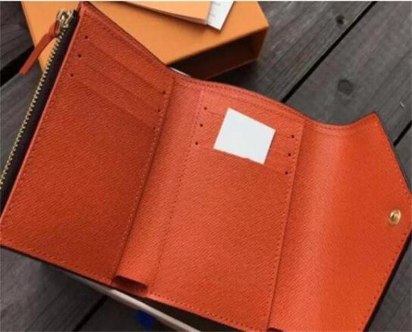2023 designer women wallet purse clutch fashion date code original box purse woman lady3353901, Red;black
2023 designer women wallet purse clutch fashion date code original box purse woman lady3353901, Red;black