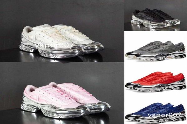 with box 2021 fashion originals raf simons ozweego iii sports men women clunky metallic silver sneakers dorky casual s2552198
with box 2021 fashion originals raf simons ozweego iii sports men women clunky metallic silver sneakers dorky casual s2552198