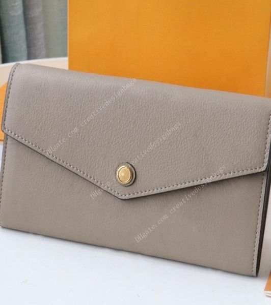 long wallet men and women large capacity vertical card holder designer embossed print multi color coin handbag classic l0246227848, Red;black
long wallet men and women large capacity vertical card holder designer embossed print multi color coin handbag classic l0246227848, Red;black