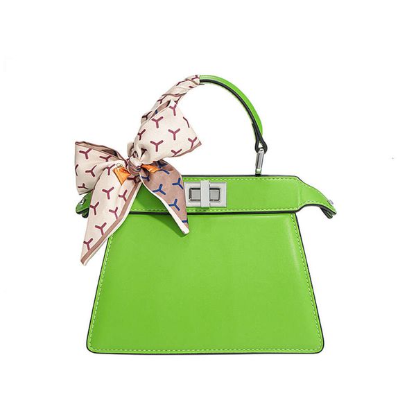 designer bags design casual kitten bag metal double-sided buckle women's bag leather hand-held shoulder messenger bag fen bag mgqv
designer bags design casual kitten bag metal double-sided buckle women's bag leather hand-held shoulder messenger bag fen bag mgqv