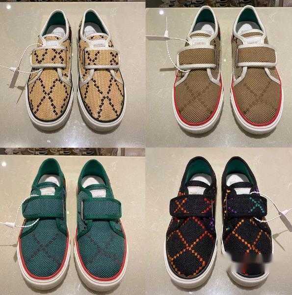 new men designers tennis casual shoes canvas shoe washed jacquard denim women rubber sole vintage sneakers high quality, Black
new men designers tennis casual shoes canvas shoe washed jacquard denim women rubber sole vintage sneakers high quality, Black