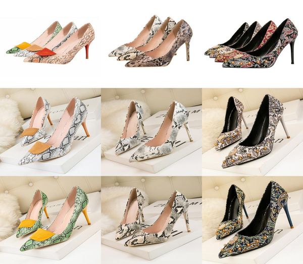 womens luxury designer fashion shoes pointed toe fine heel pumps party catwalk stitching snake pattern high heel 710cm capri2783571, Black
womens luxury designer fashion shoes pointed toe fine heel pumps party catwalk stitching snake pattern high heel 710cm capri2783571, Black