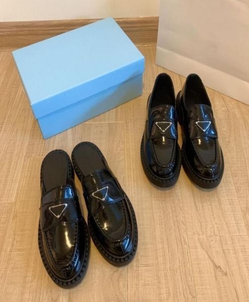 patent leather triangle mark loafers mules slippers women designer basic daily casual style shoes6638210, Red;white
patent leather triangle mark loafers mules slippers women designer basic daily casual style shoes6638210, Red;white