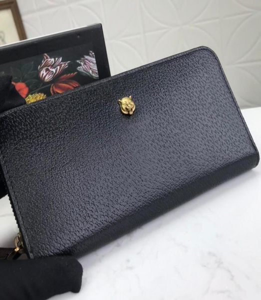 2021 fashion designers wallets luxurys mens women leather bags classic bee tiger snake letters purses original box di9050641, Red;black
2021 fashion designers wallets luxurys mens women leather bags classic bee tiger snake letters purses original box di9050641, Red;black