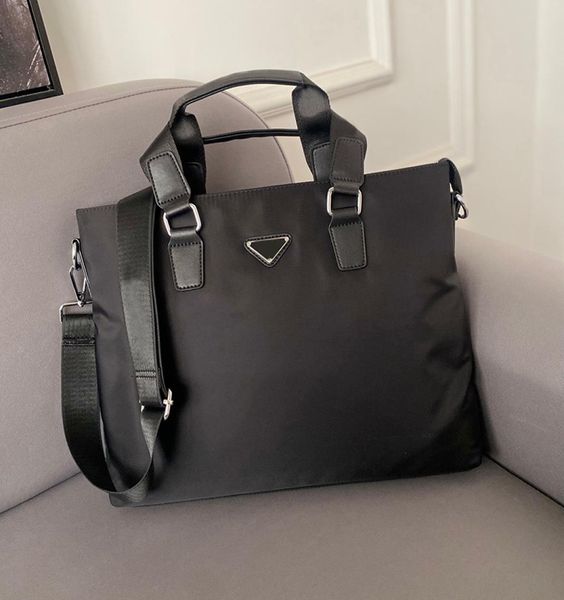 designer briefcase nylon lapbag men women business handbag shoulder mens bags messengers bag luxury brand briefcases clutch8775279
designer briefcase nylon lapbag men women business handbag shoulder mens bags messengers bag luxury brand briefcases clutch8775279