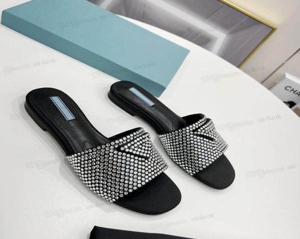 spring 2022 new crystal diamond slippers iconic triangular logo square head highheeled women shoes designer women039s pea4665426, Black
spring 2022 new crystal diamond slippers iconic triangular logo square head highheeled women shoes designer women039s pea4665426, Black