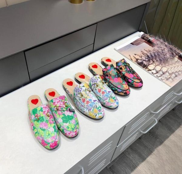 2021 100 leather men half slippers princeton loafers soft cowhide lazy women shoes metal buckle beach slides mules princetown cla9335903, Black
2021 100 leather men half slippers princeton loafers soft cowhide lazy women shoes metal buckle beach slides mules princetown cla9335903, Black