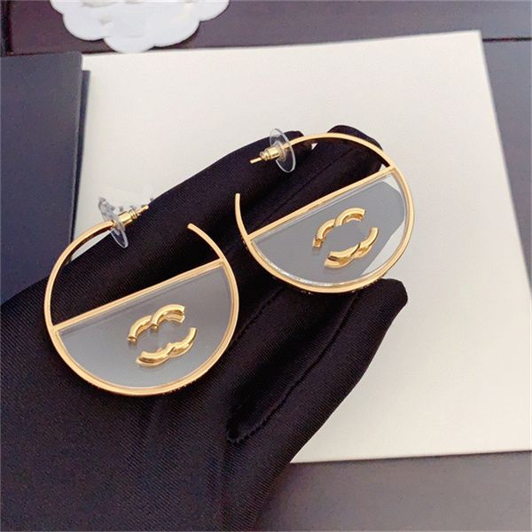 heart-shaped stud designer gold earring c logo woman luxury jewelry women classics ccity hoop crystal pearl earrings 76, Golden;silver
heart-shaped stud designer gold earring c logo woman luxury jewelry women classics ccity hoop crystal pearl earrings 76, Golden;silver