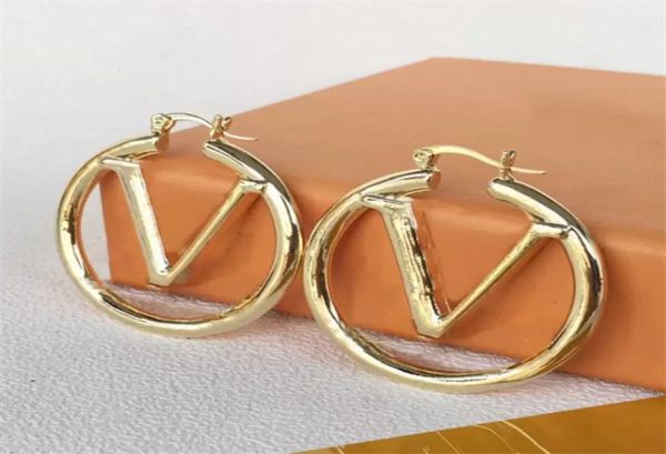 fashion gold hoop earrings for lady women party wedding lovers gift engagement jewelry for bride3360792, Golden;silver
fashion gold hoop earrings for lady women party wedding lovers gift engagement jewelry for bride3360792, Golden;silver