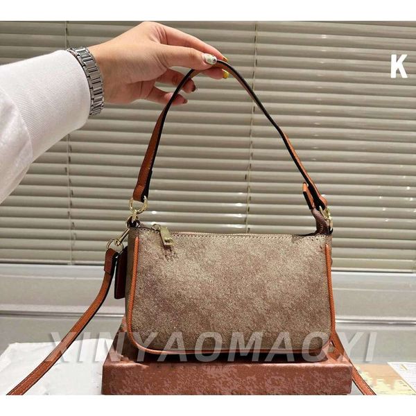 designer crossbody c's pillow tabby shoulder bag women flap bacchus bags female pearl fashion sacoche borse letters bolso supper design
designer crossbody c's pillow tabby shoulder bag women flap bacchus bags female pearl fashion sacoche borse letters bolso supper design
