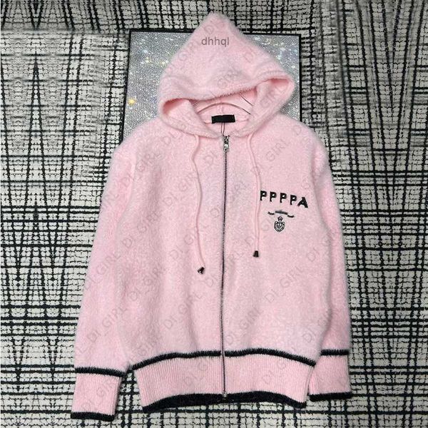 womens jacket designer mink hair coats woman thick jackets plush with letters print windbreaker long sleeves coat di_girl di_girl, Black;brown
womens jacket designer mink hair coats woman thick jackets plush with letters print windbreaker long sleeves coat di_girl di_girl, Black;brown