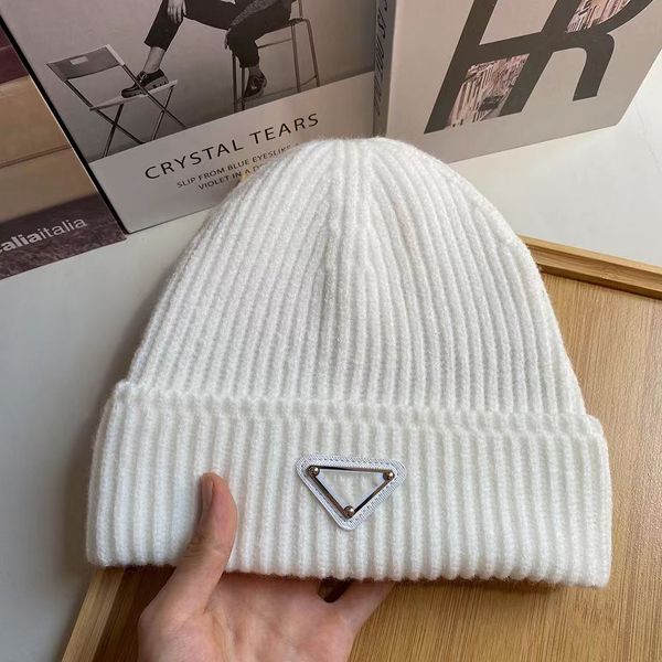 Beanie Designer Beanie Bonnet Bucket Cap Winter Brand Knitted Hat Spring Skull Caps Winter Unisex, 18
Beanie Designer Beanie Bonnet Bucket Cap Winter Brand Knitted Hat Spring Skull Caps Winter Unisex, 18