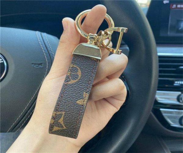 54keychain lduis vuittdn letter leather keychains car fashion key ring lanyard cute key4026005, Silver
54keychain lduis vuittdn letter leather keychains car fashion key ring lanyard cute key4026005, Silver