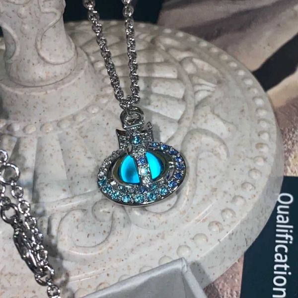 Designer necklace vivi Luxury top version Blue Universe Saturn Full Diamond Necklace high luxury collarbone chain fashion autumn and winter Accessories Jewelry
Designer necklace vivi Luxury top version Blue Universe Saturn Full Diamond Necklace high luxury collarbone chain fashion autumn and winter Accessories Jewelry