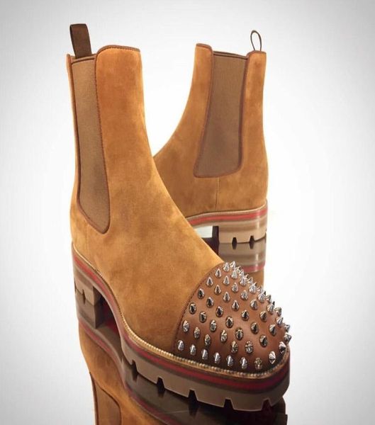 luxury designers men boots men ankle boots low heels genuine leather suede with rivets melon spikes flat short knight bo1253375, Black 
luxury designers men boots men ankle boots low heels genuine leather suede with rivets melon spikes flat short knight bo1253375, Black