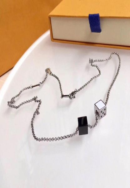 designer necklace plated screw jewelry love clavicle chain with rose gold platinum simple and fashion woman love gift6793596, Silver
designer necklace plated screw jewelry love clavicle chain with rose gold platinum simple and fashion woman love gift6793596, Silver