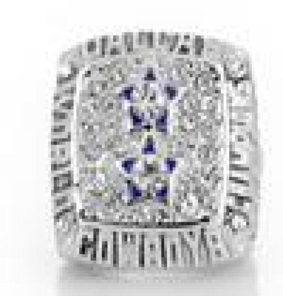 wonderful 2pcs/lots world cowboy diamond crystal 925 silver men's fan ring up-market gift 19777777330, Golden;silver
wonderful 2pcs/lots world cowboy diamond crystal 925 silver men's fan ring up-market gift 19777777330, Golden;silver
