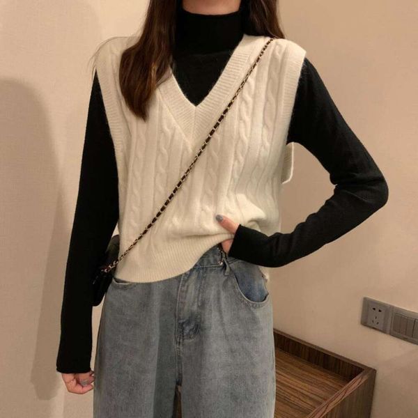 vintage hong kong style v neck knitted vest womens clothing autumn loose outer wear thin sweater coat, Black;white
vintage hong kong style v neck knitted vest womens clothing autumn loose outer wear thin sweater coat, Black;white