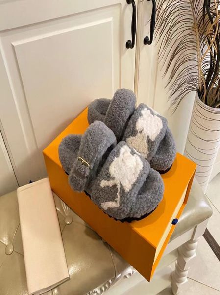2022 new women paseo comfort flat mule wool plush slippers luxury designer fashion womens warm fur sheepskin furry sandals indoor 4928709, Black
2022 new women paseo comfort flat mule wool plush slippers luxury designer fashion womens warm fur sheepskin furry sandals indoor 4928709, Black