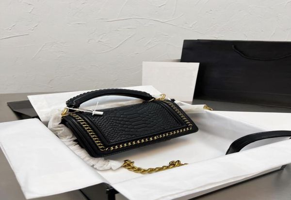 purse handbag lady fashion shoulder chain crossbody flap bag hasp handbags tote purses wallet totes backpack women luxurys designe9262214, Red;black
purse handbag lady fashion shoulder chain crossbody flap bag hasp handbags tote purses wallet totes backpack women luxurys designe9262214, Red;black