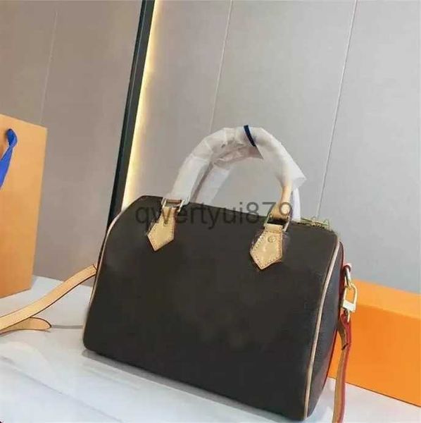 bags 2023 famous designers womens bag luxury handbags hobo purses lady handbag crossbody totes luxurys bagsqwertyui879
bags 2023 famous designers womens bag luxury handbags hobo purses lady handbag crossbody totes luxurys bagsqwertyui879