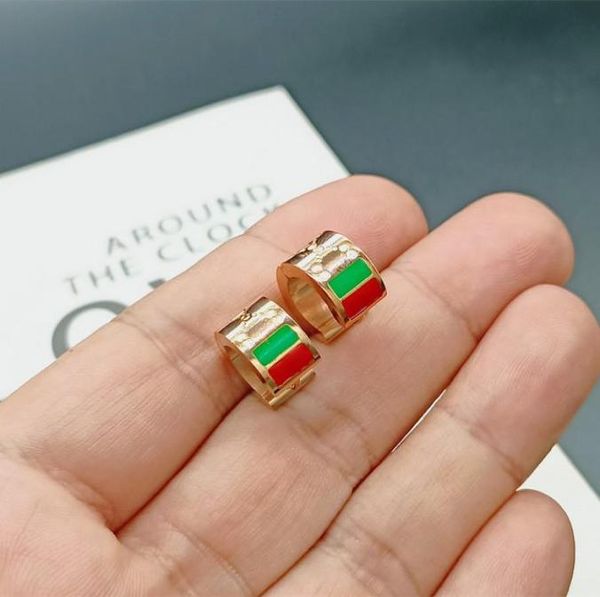 rose gold titanium steel women hoop huggie earrings letter red and green fashion luxury ladies wedding gift for girlfriend jewelry4845025, Golden;silver
rose gold titanium steel women hoop huggie earrings letter red and green fashion luxury ladies wedding gift for girlfriend jewelry4845025, Golden;silver