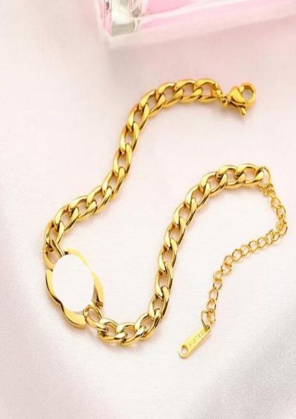 c logo 18k gold plated stainless steel charm bracelet titanium luxury brand designer chain bangle men women metal jewelry accessor6704101, Golden;silver
c logo 18k gold plated stainless steel charm bracelet titanium luxury brand designer chain bangle men women metal jewelry accessor6704101, Golden;silver