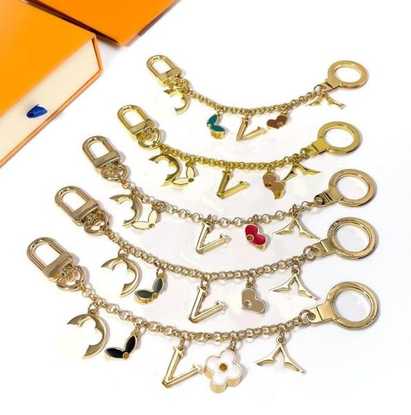 keychain luxury designers brand key chain men car keyring women buckle keychains bag pendant gift with box dustbag9772069, Silver
keychain luxury designers brand key chain men car keyring women buckle keychains bag pendant gift with box dustbag9772069, Silver