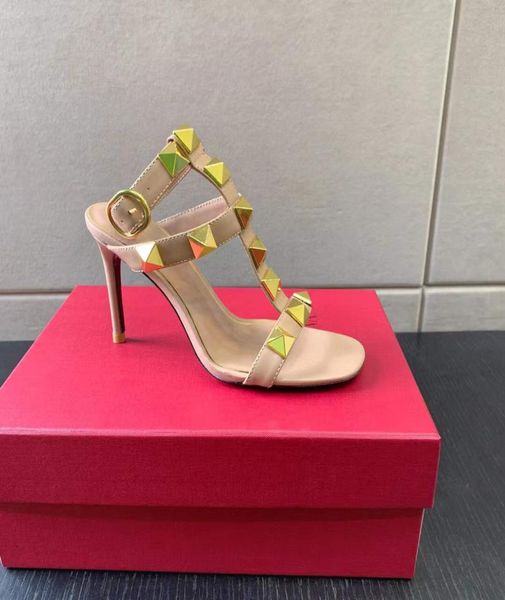 leather cage type metal stud decorative sandals naked color highheeled slippers luxury designer sandals 90mm stilett1714257, Black
leather cage type metal stud decorative sandals naked color highheeled slippers luxury designer sandals 90mm stilett1714257, Black