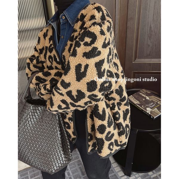 womens fur faux women plaid leopard oversized woolen teddy jackets blazers trench coats clothes parkas heavy down winter stylish 230904, Black
womens fur faux women plaid leopard oversized woolen teddy jackets blazers trench coats clothes parkas heavy down winter stylish 230904, Black
