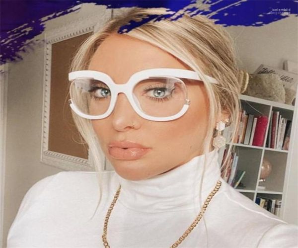 sunglasses leopard print red oversized square reading glasses women anti blue light 2022 fashion computer eyeglasses frame vision 4941509, White;black
sunglasses leopard print red oversized square reading glasses women anti blue light 2022 fashion computer eyeglasses frame vision 4941509, White;black